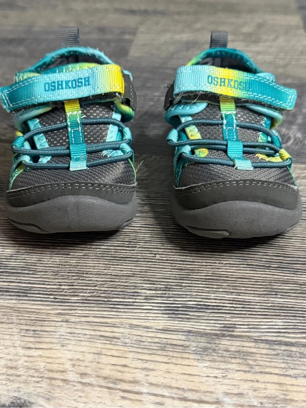 OshKosh B’gosh Toddler Water Sandals Size 6M Aqua Yellow Beach Shoes Gray